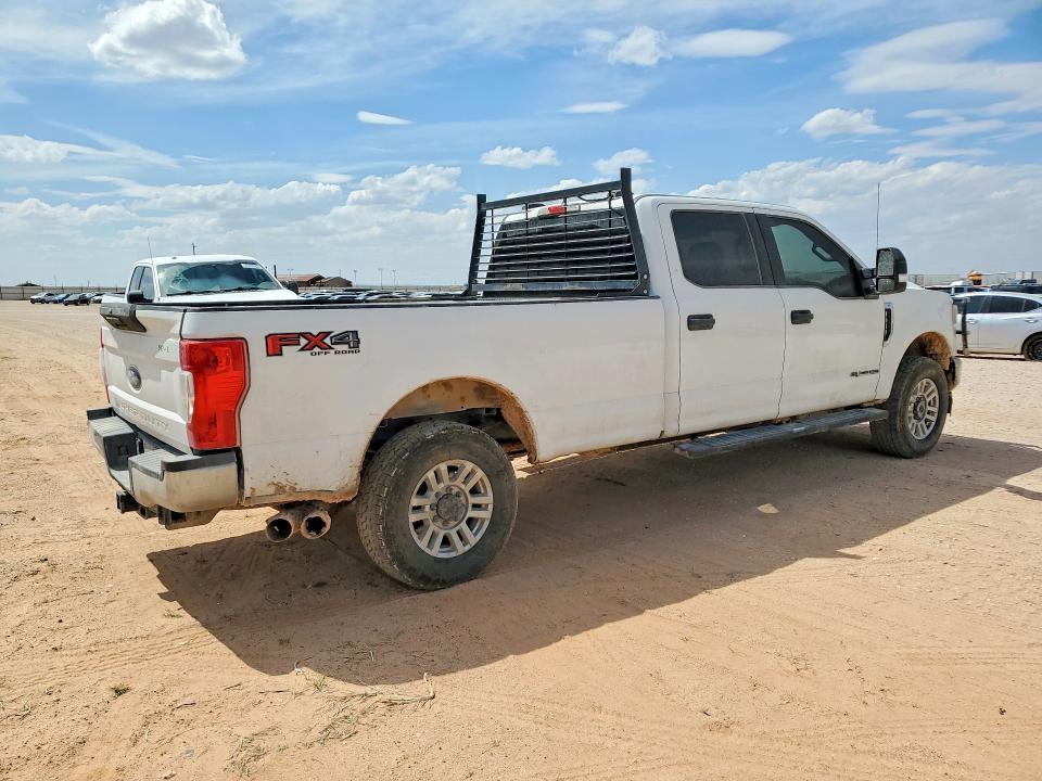 2022 Ford F350 Super Duty