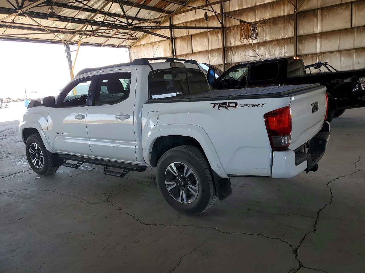 2016 Toyota Tacoma TRD Sport