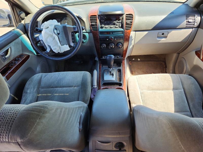 2005 KIA Sorento lx