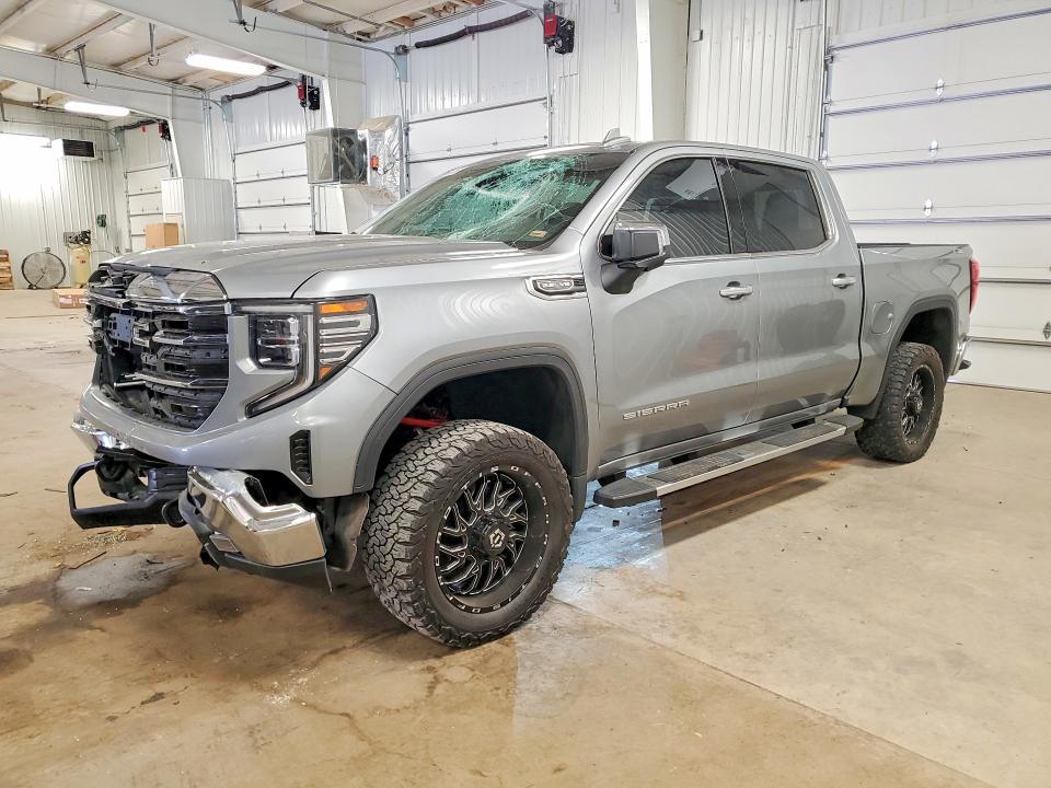 2024 GMC Sierra K1500 SLT