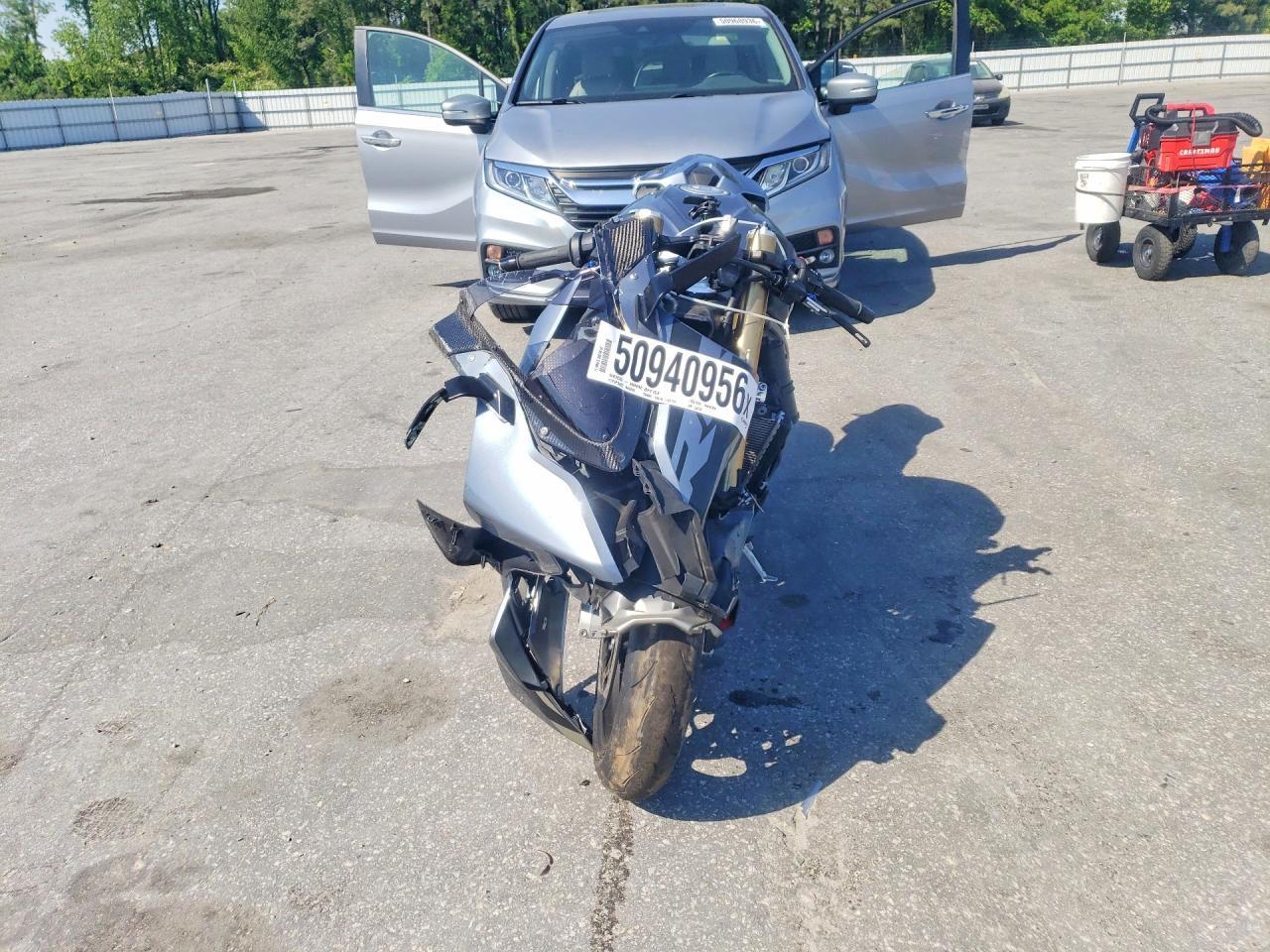 2025 BMW S 1000 RR