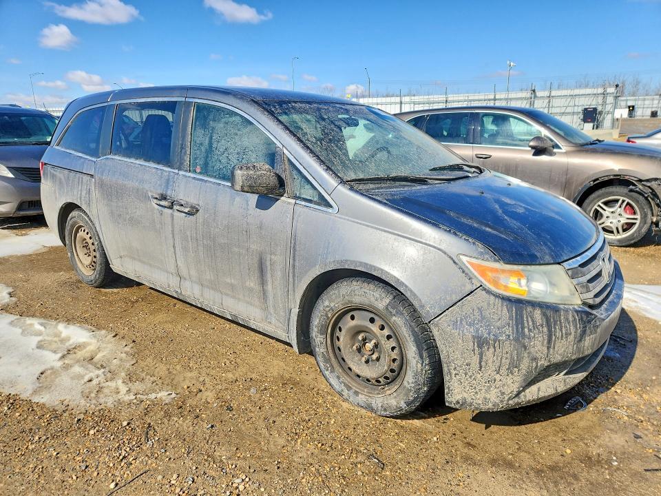 2013 Honda Odyssey lx
