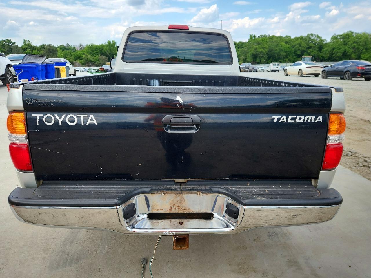 2003 Toyota Tacoma Base
