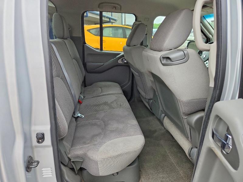 2011 Nissan Frontier S