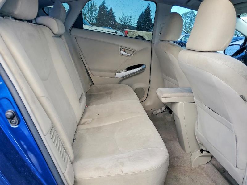 2010 Toyota Prius ii