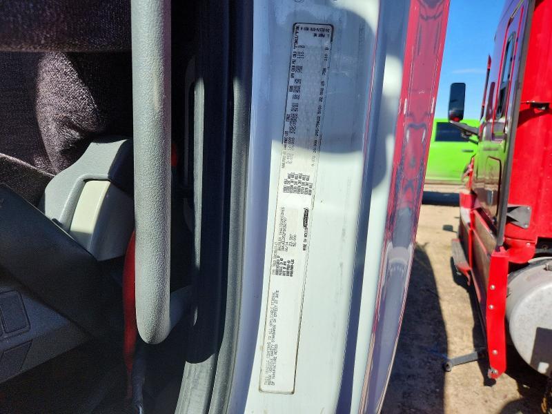 2015 Freigliner 2015 Freightliner Cascadia Semi Truck