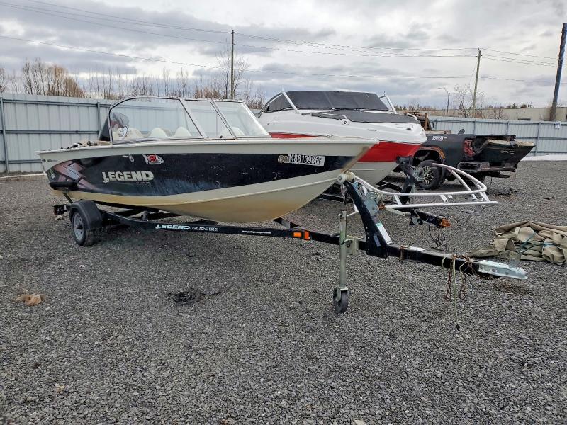 2011 Legend Craft Boat