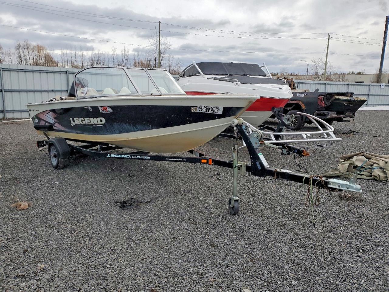 2011 Legend Craft Boat