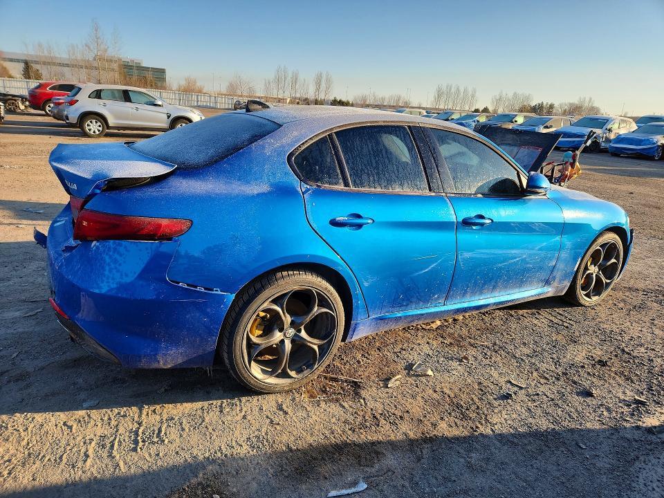 2018 Alfa Romeo Giulia ti Q4
