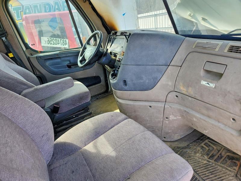 2015 Freigliner Cascadia 125