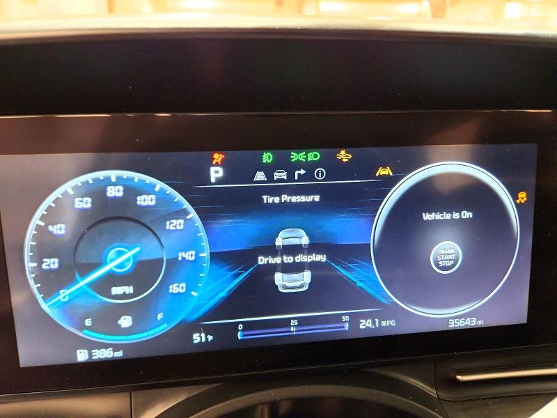 2024 KIA Carnival sx