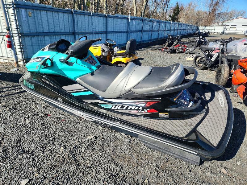 2021 Kawasaki Ultra 310