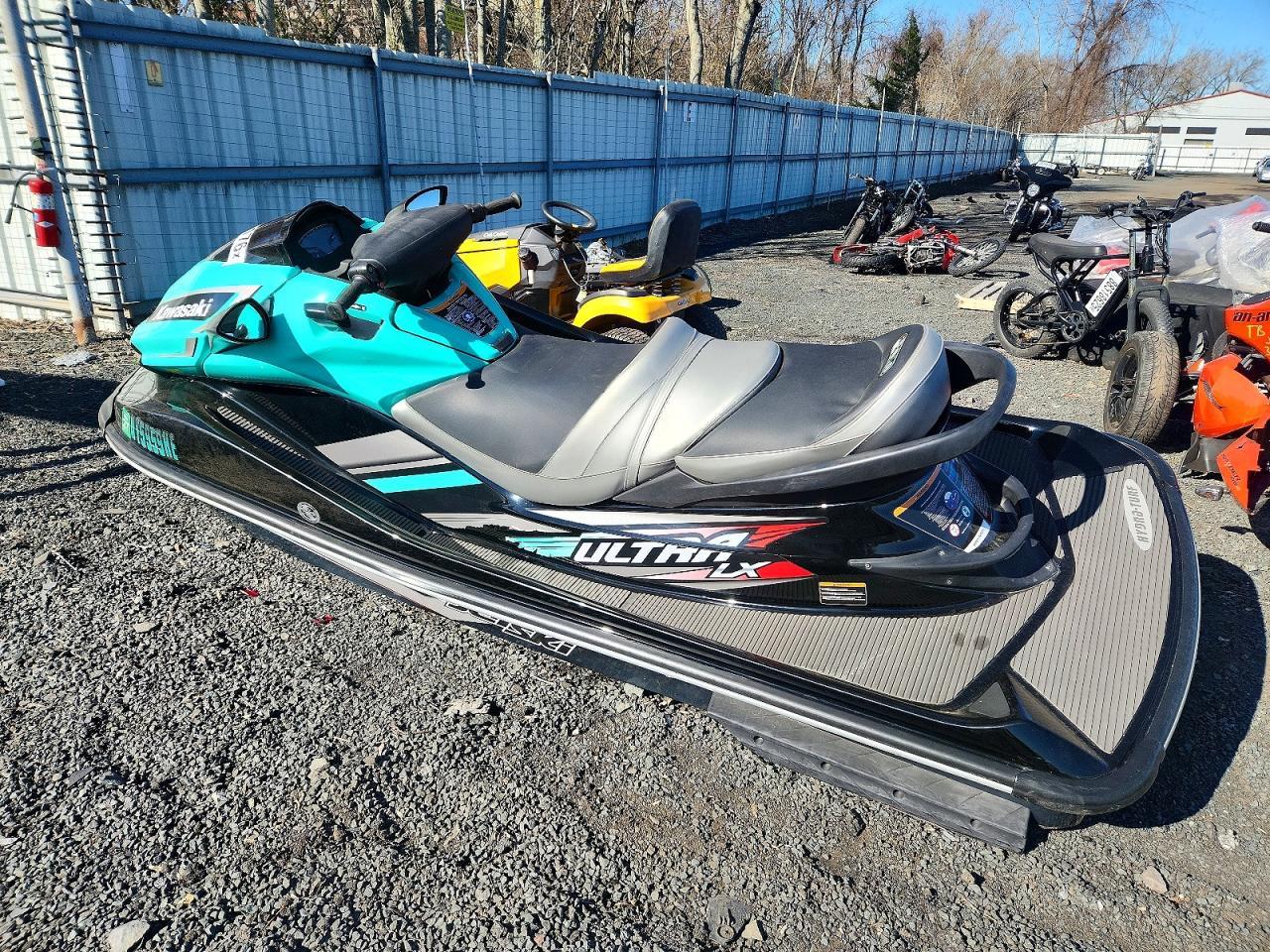 2021 Kawasaki Ultra 310