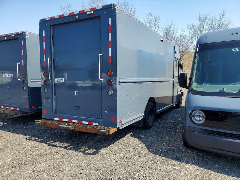 2020 Ford F59 Delivery Truck