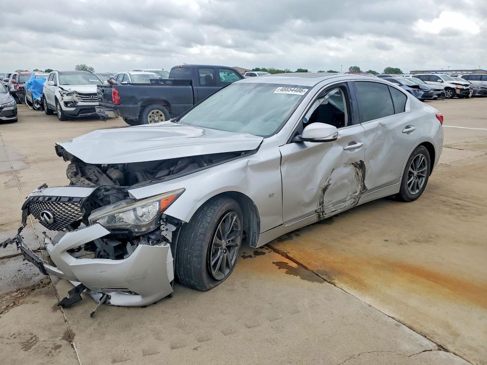 2015 Infiniti Q50 Base