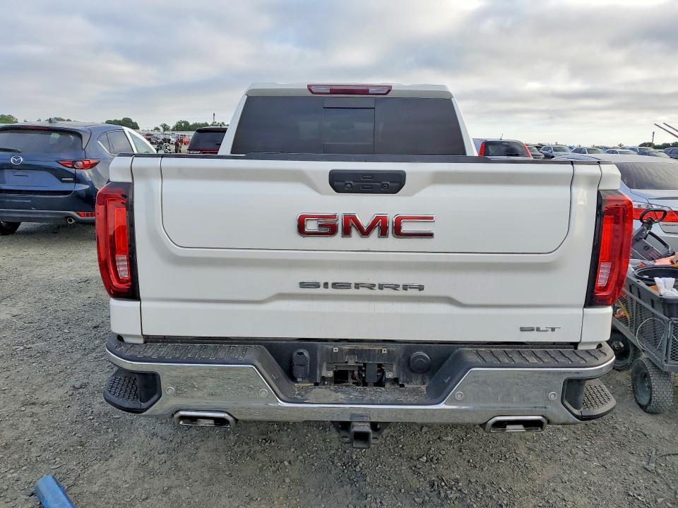 2022 GMC Sierra Limited K1500 SLT