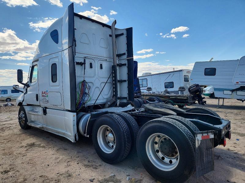 2022 Freightliner Cascadia 126 Semi Truck