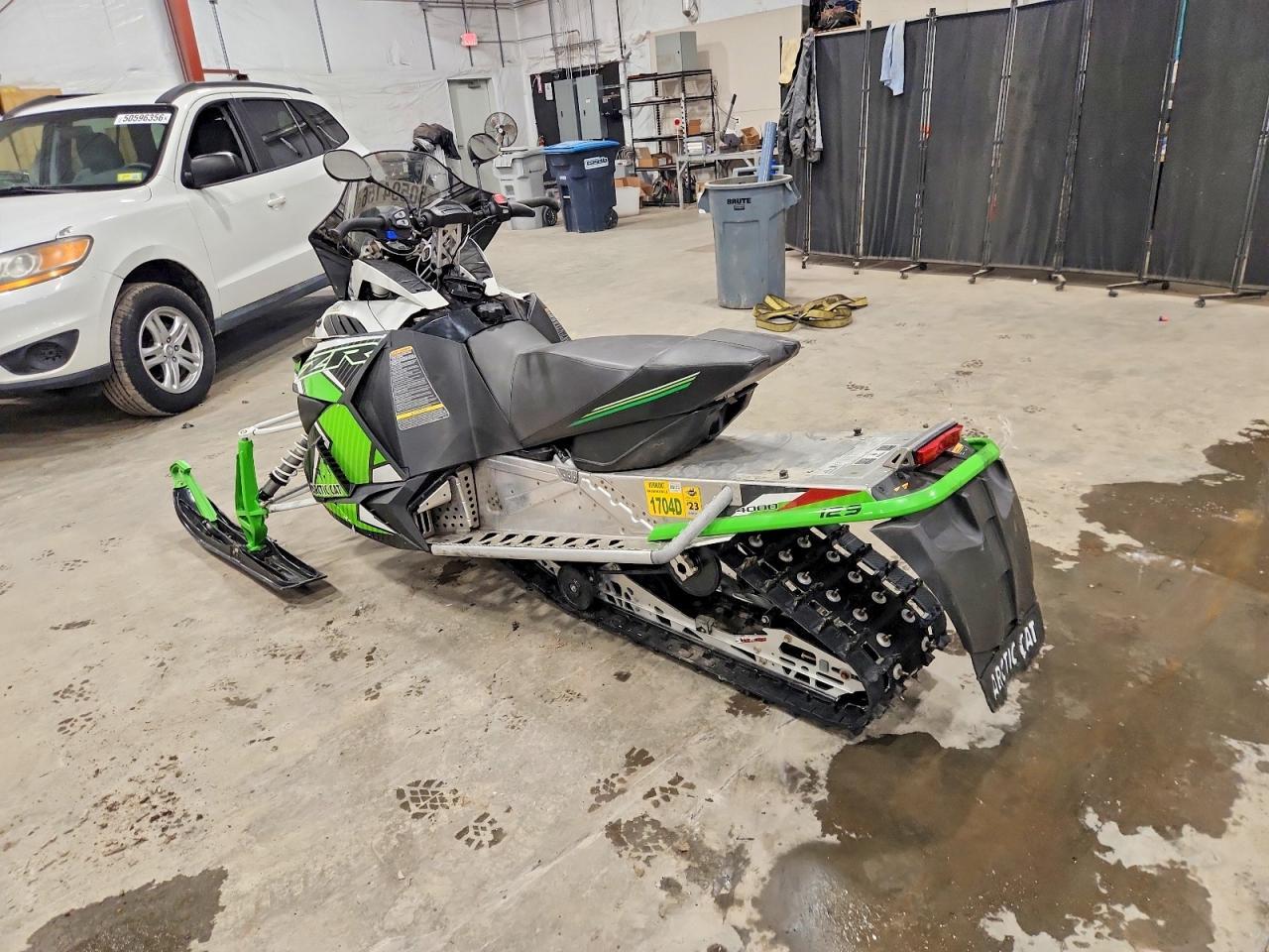 2016 Arctic Cat Snowmobile