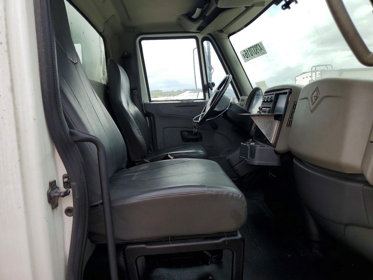 2012 International 4000 4300 LP