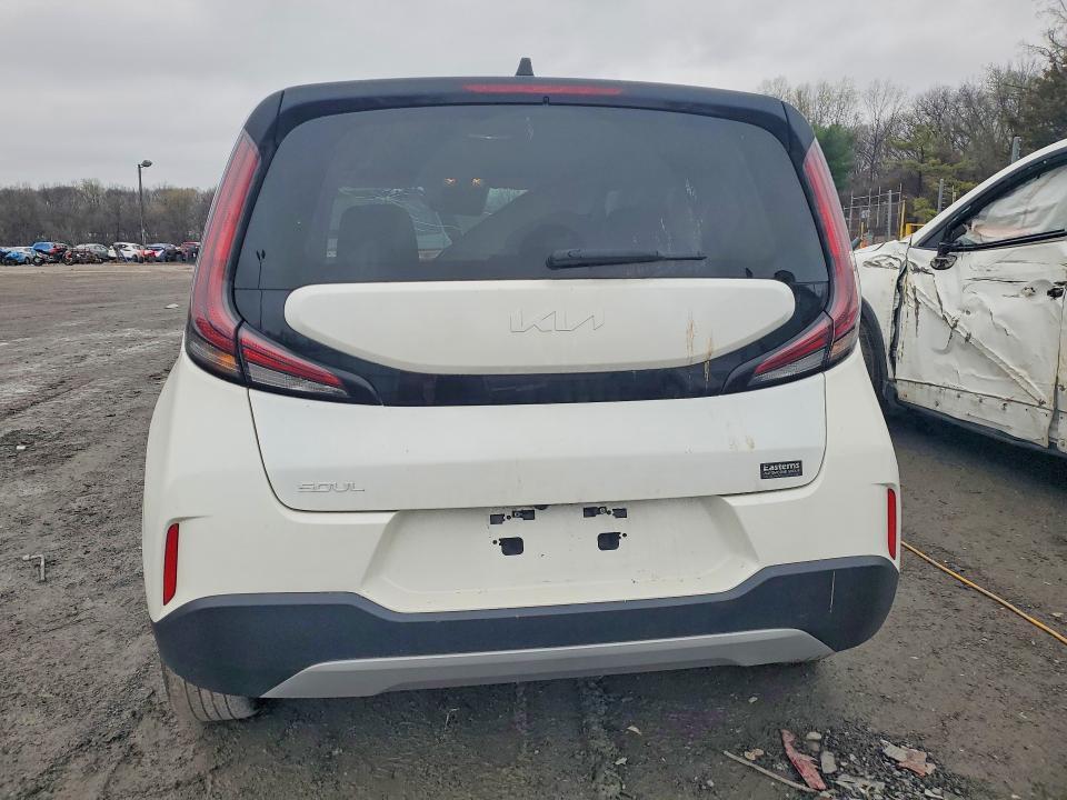 2024 KIA Soul lx