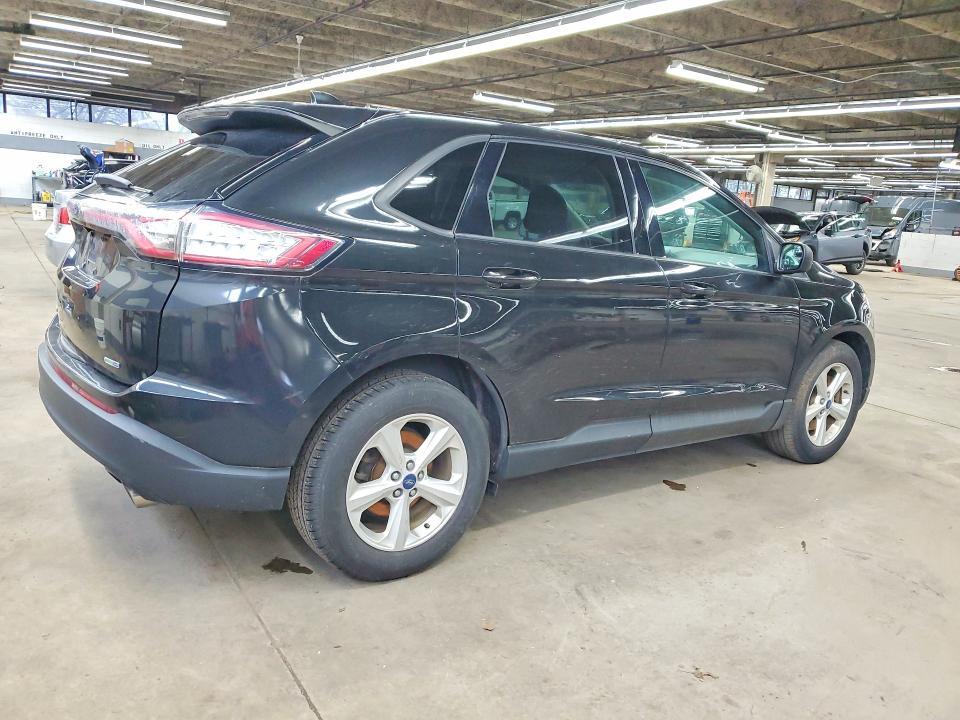 2015 Ford Edge se