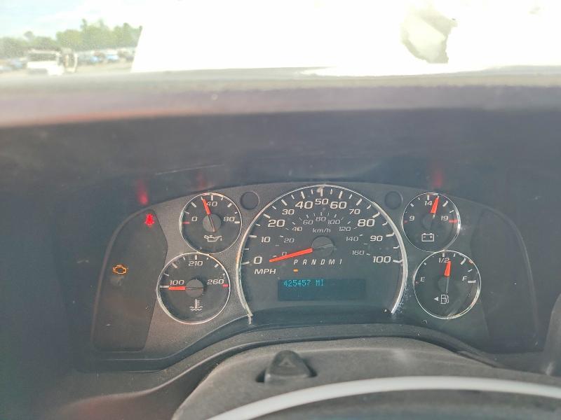 2010 GMC Savana BOX Truck