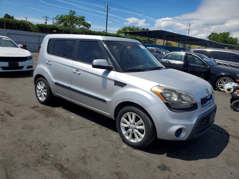 2012 KIA Soul +