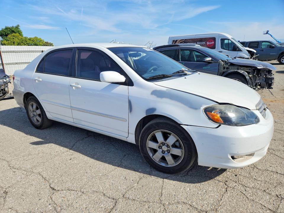 2003 Toyota Corolla le