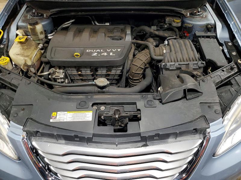 2012 Chrysler 200 Limited