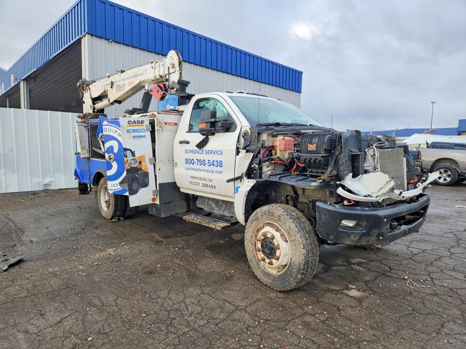 2021 Chev Silverado Medium Duty