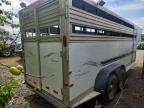 2003 Sundowner Valuelite Horse Trailer