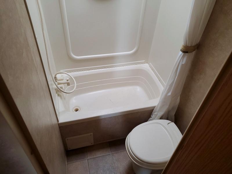 2010 Keyo 2010 Springdale Recreational Vehicle (rv)-camper