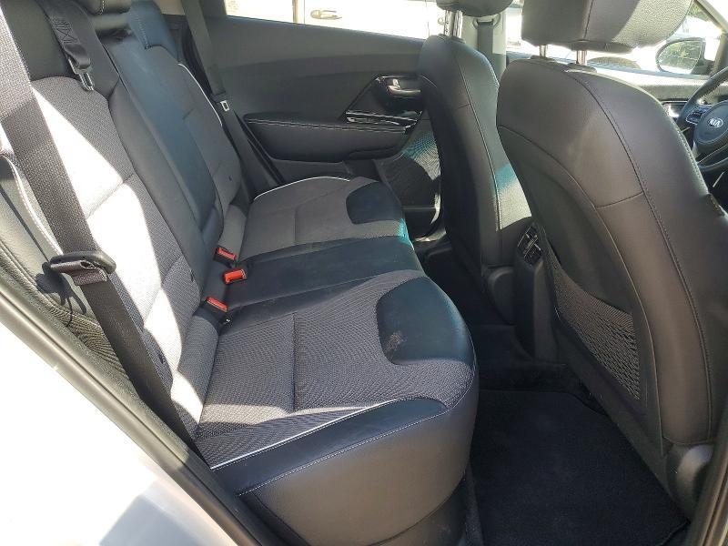 2020 KIA Niro ex