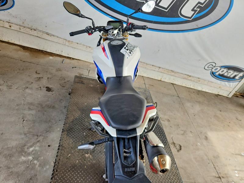 2023 BMW G310 R