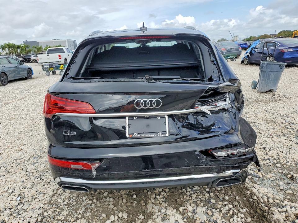 2024 Audi Q5 Prestige 45