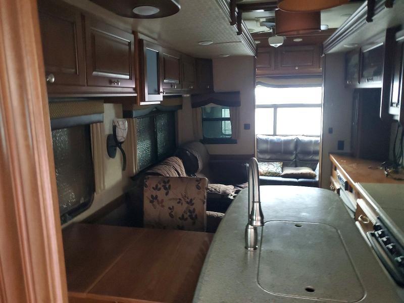 2015 Heartland BIG Country Camper