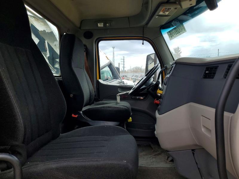 2019 Peterbilt 579 Semi Truck