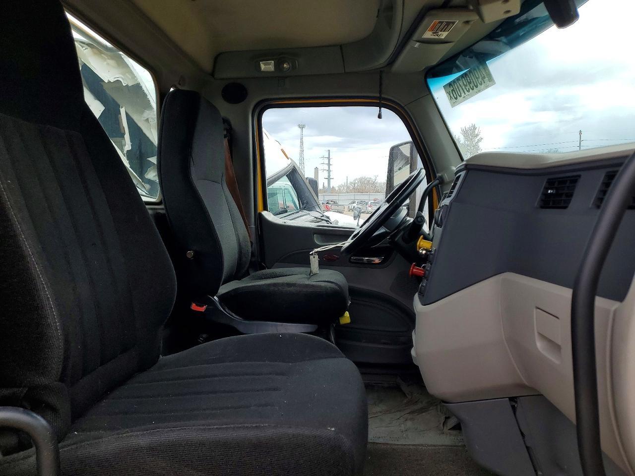 2019 Peterbilt 579 Semi Truck