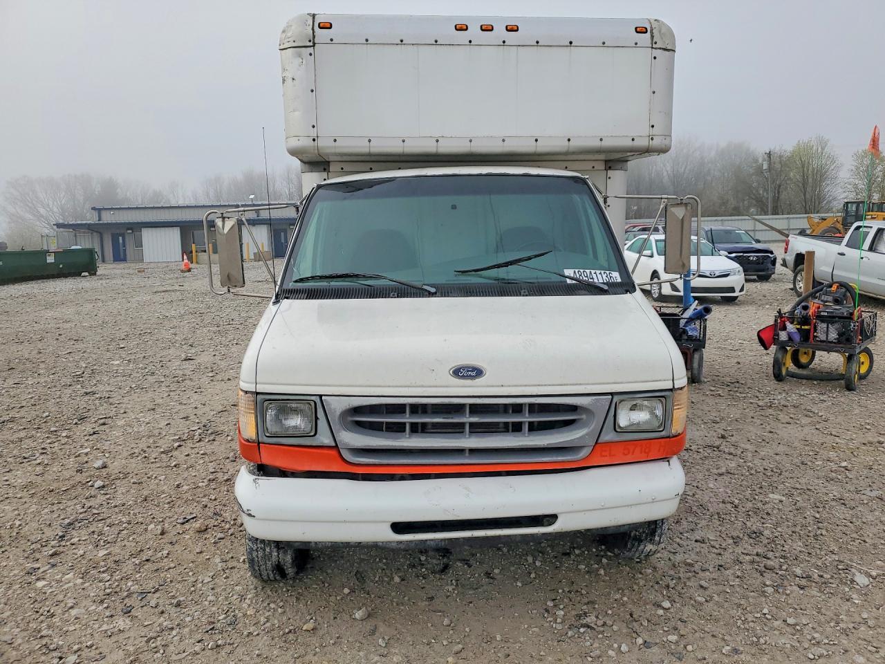 2000 Ford Econoline E350 Super Duty Cutaway Van