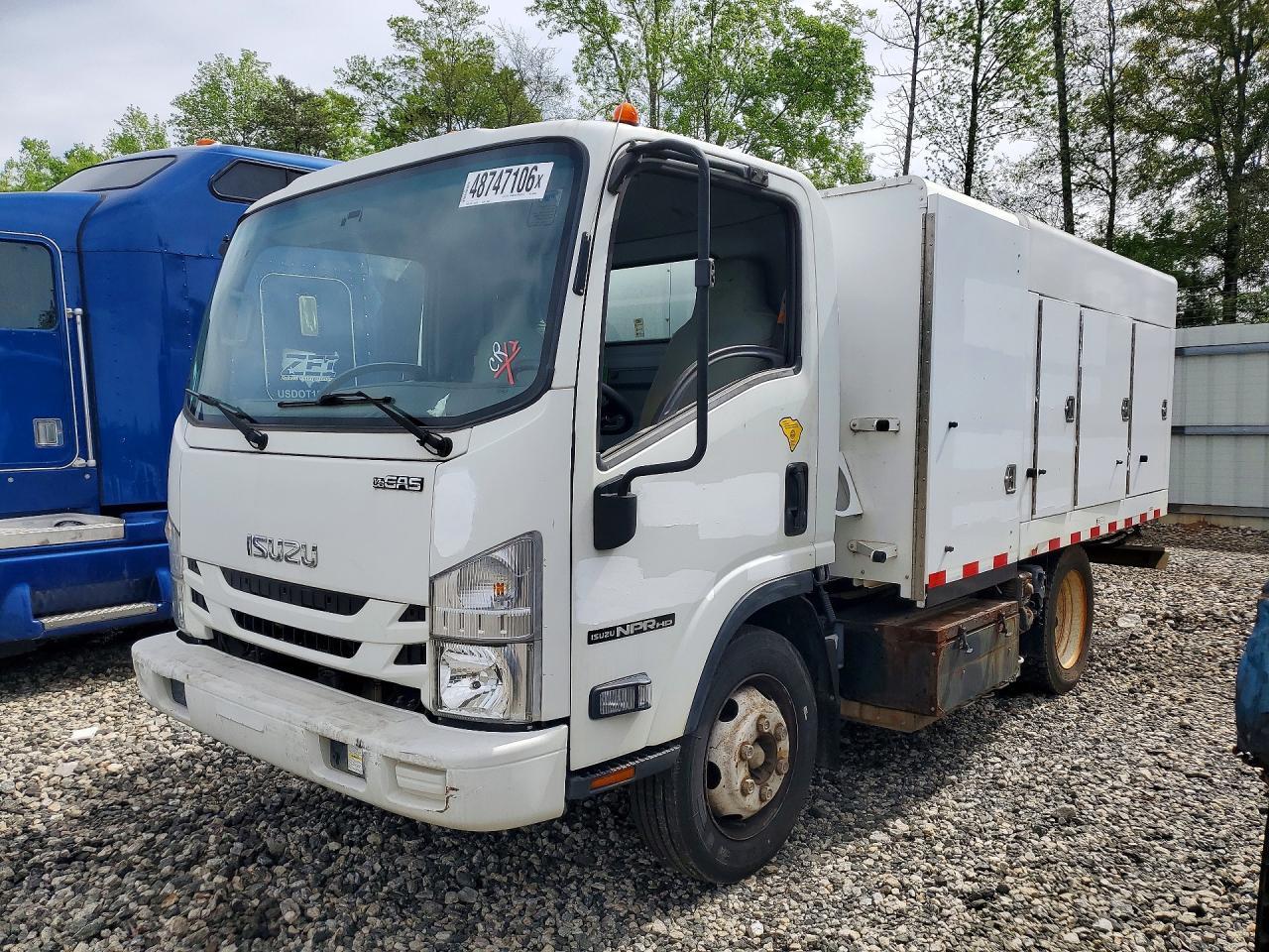 2018 Isuzu NPR HD Delivery Truck