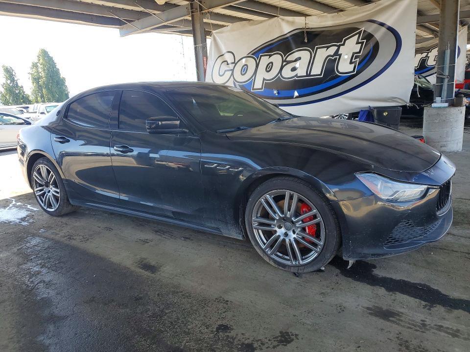 2016 Maserati Ghibli s