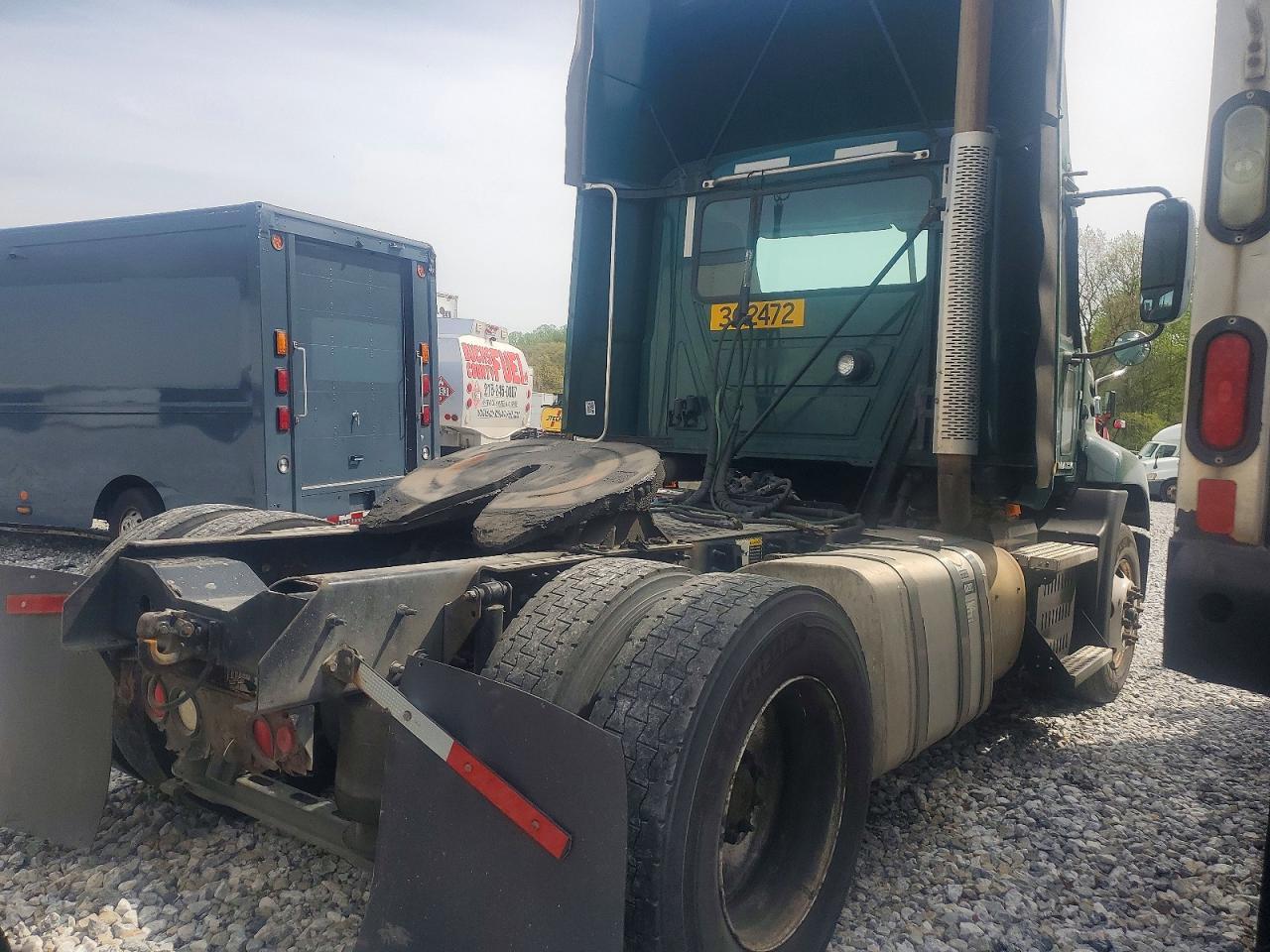2017 Mack CXU612 Semi Truck