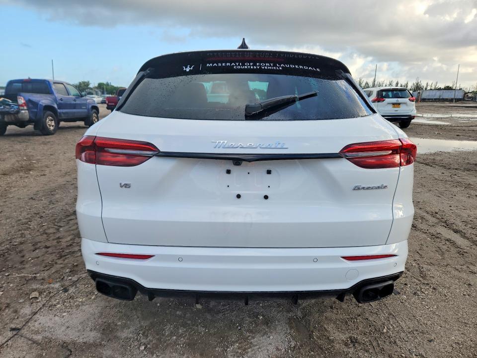 2026 Maserati Grecale Modena s