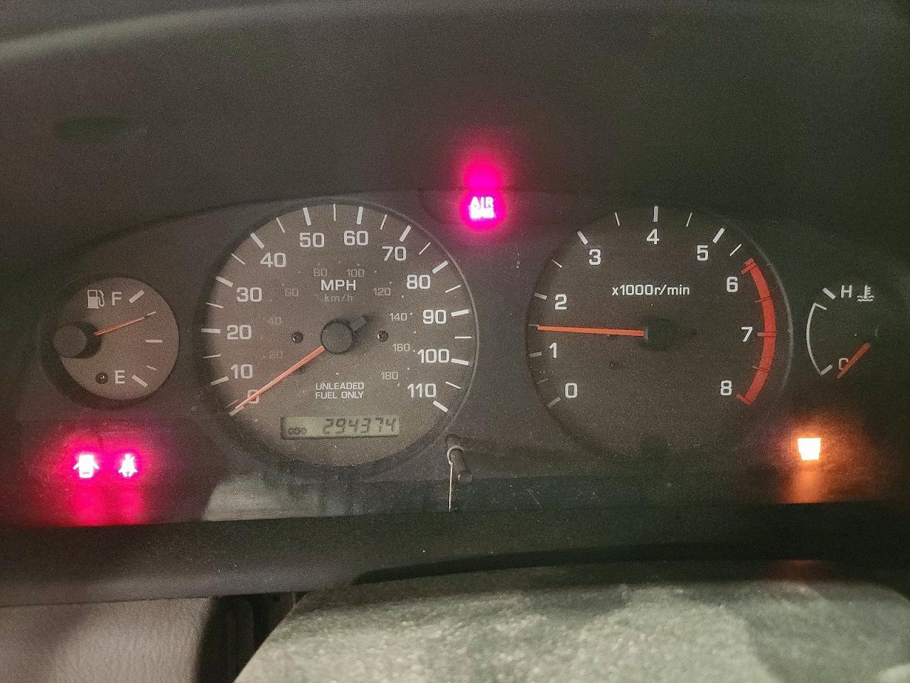 2000 Nissan Frontier XE
