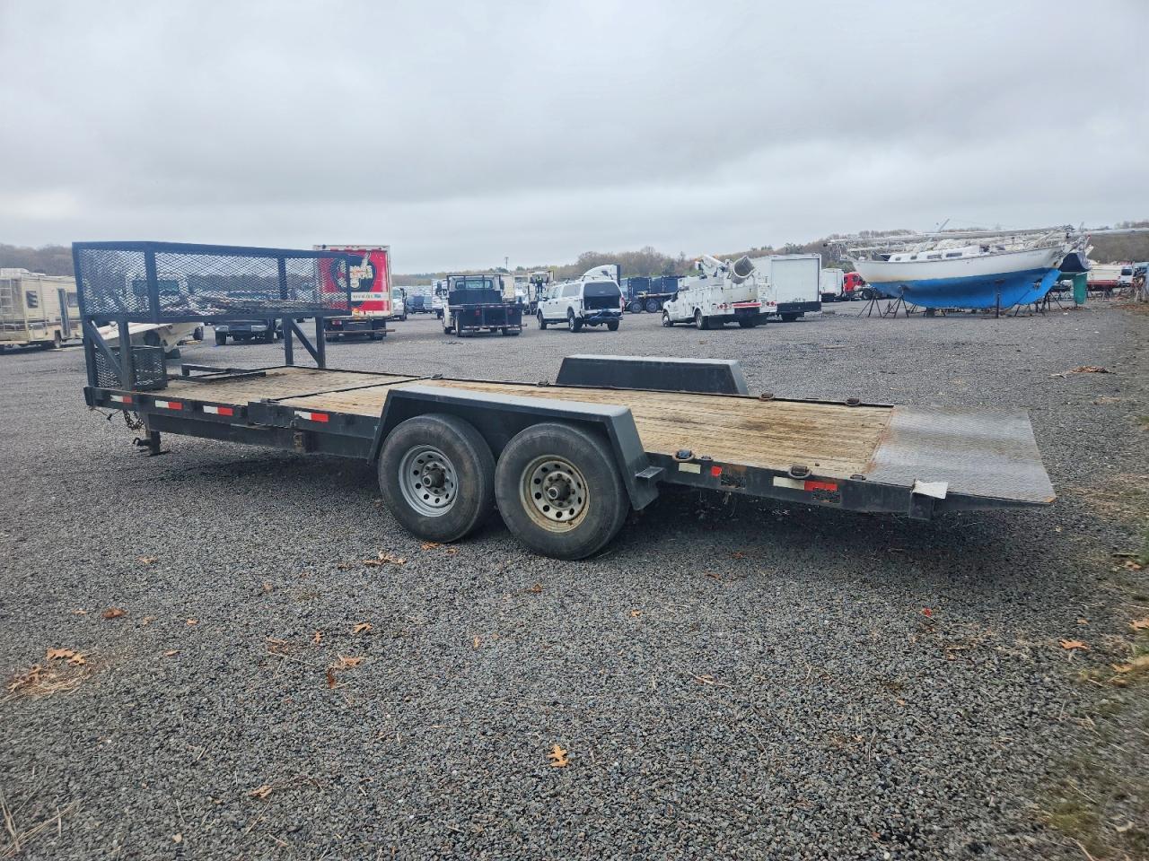 2008 Towmaster Tilt Deck Equipment Trailer