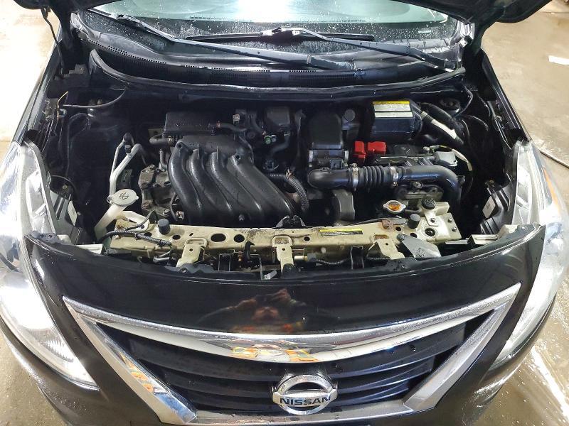 2015 Nissan Versa 1.6 s