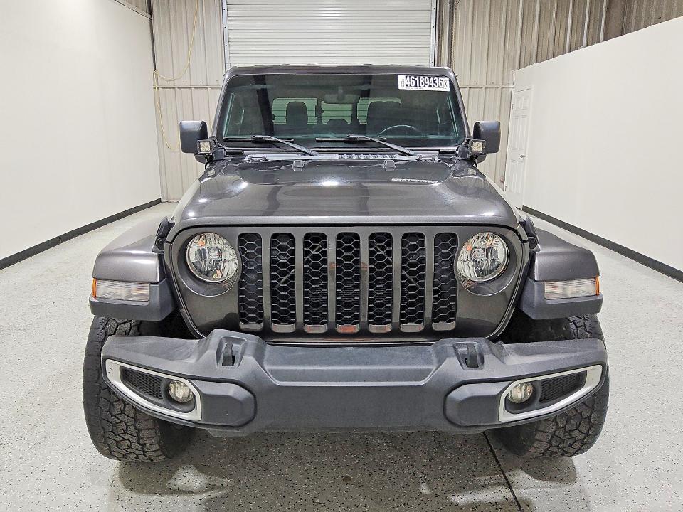 2022 Jeep Gladiator Sport