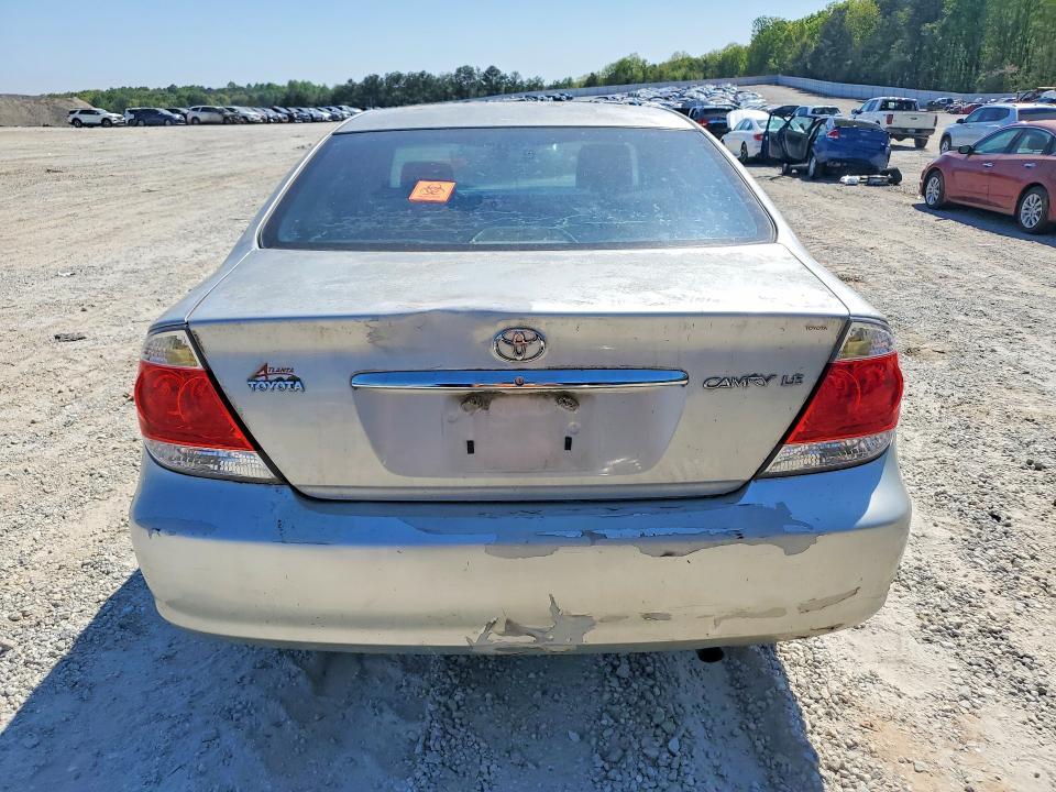 2006 Toyota Camry le