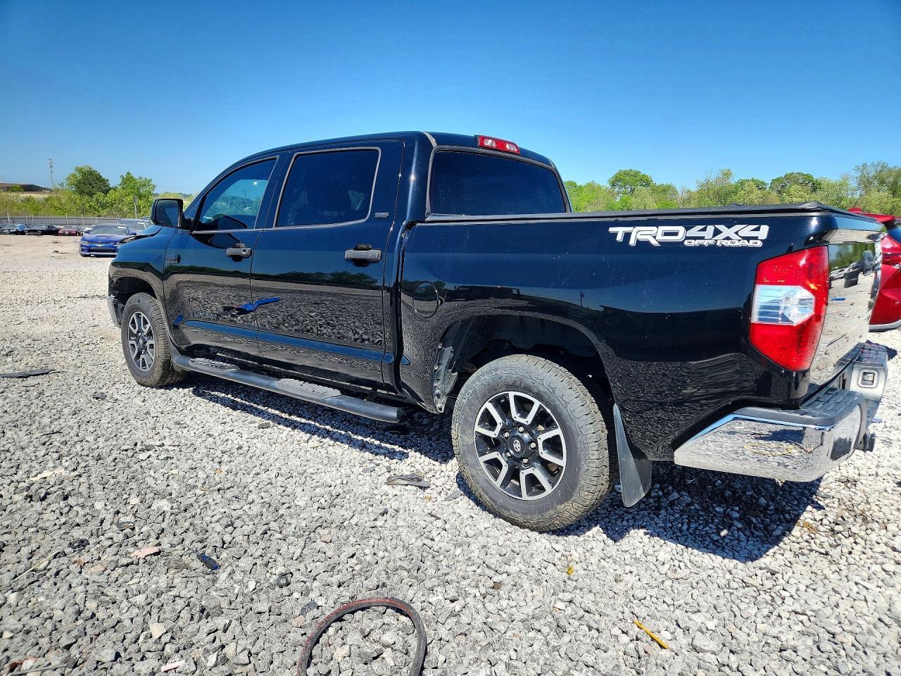2018 Toyota Tundra SR5