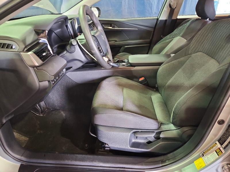 2025 Toyota Camry le